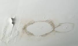 Tavan Akması Sonucu Tadilat Ücretini Kim Karşılar?